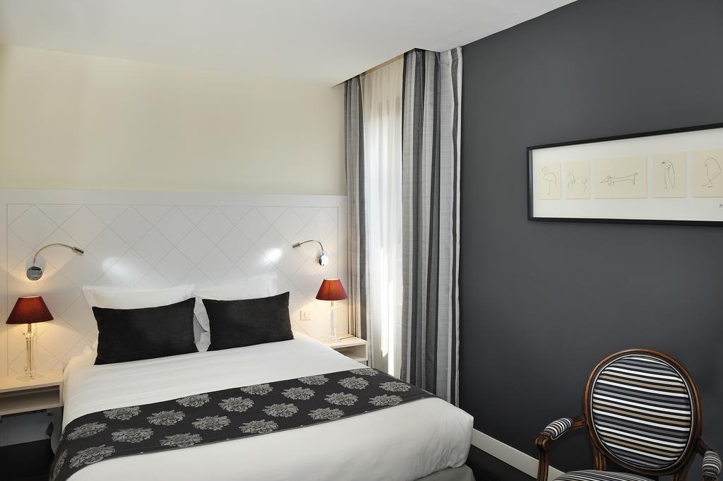 Le Saint-Jacques Hotel Cloyes-sur-le-Loir Eksteriør billede