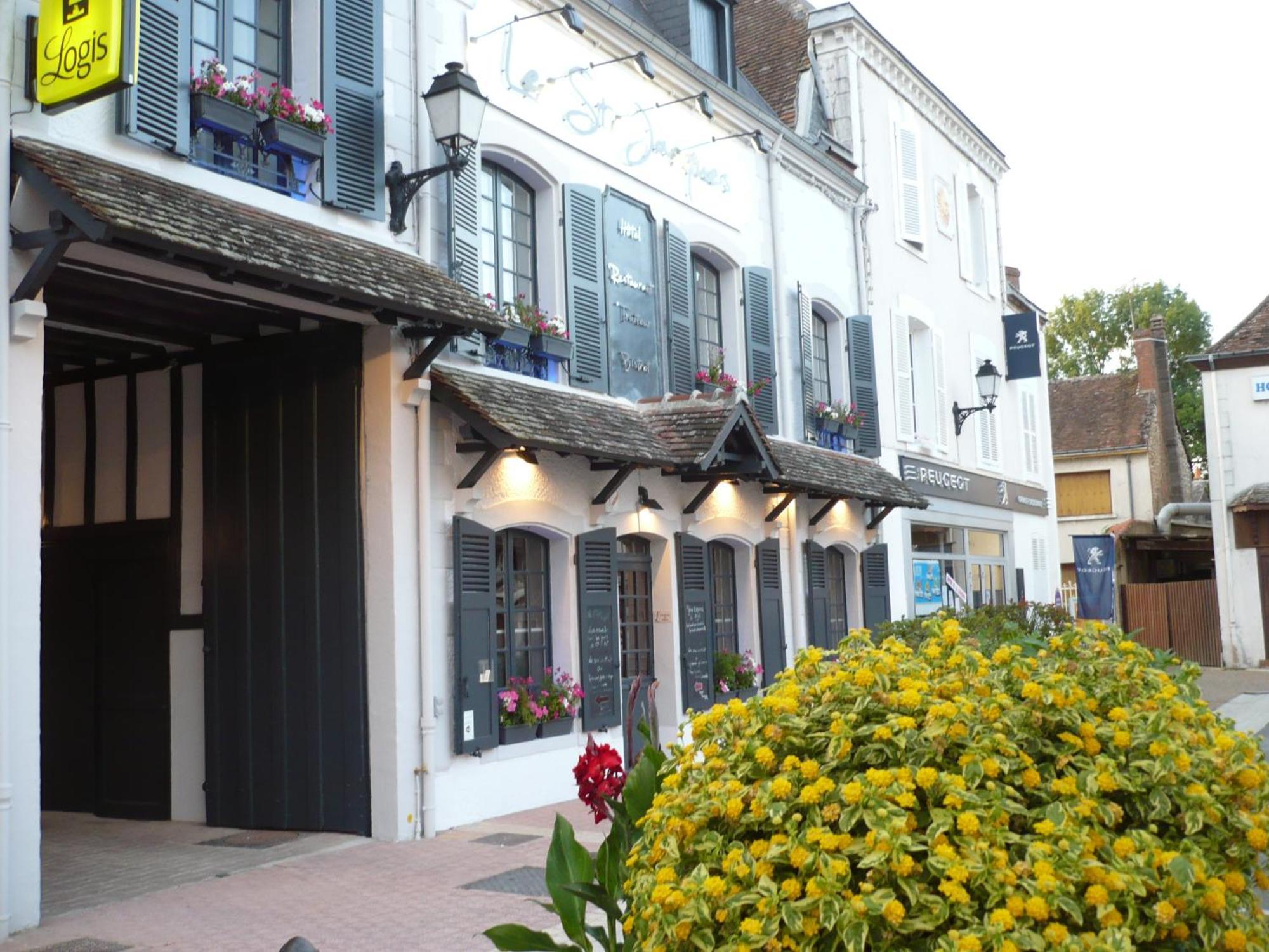 Le Saint-Jacques Hotel Cloyes-sur-le-Loir Eksteriør billede